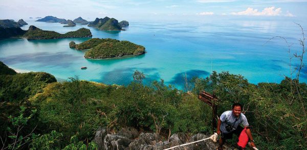 Angthong Marine Park Overnight Transfer