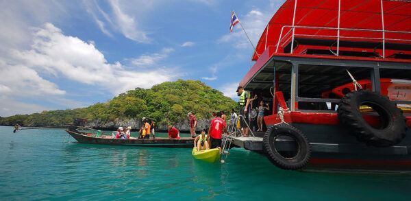 Angthong Marine Park Overnight Transfer