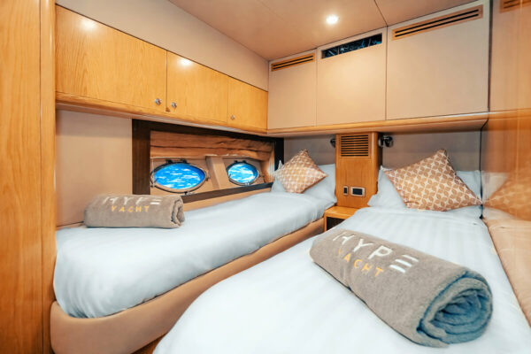 Phuket First-Class Private Yacht - Image 3